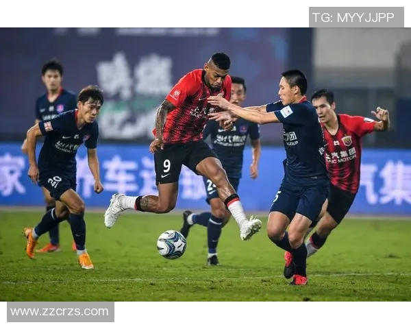 重庆足球队与上海足球队速度对决赛后分析与战术总结